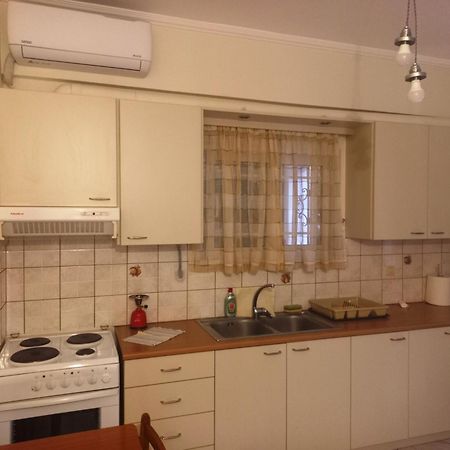 Stefkas Apartment1 Patras Zewnętrze zdjęcie