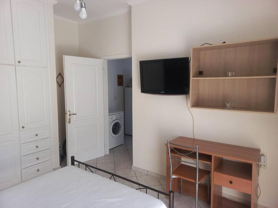 Stefkas Apartment1 Patras Zewnętrze zdjęcie