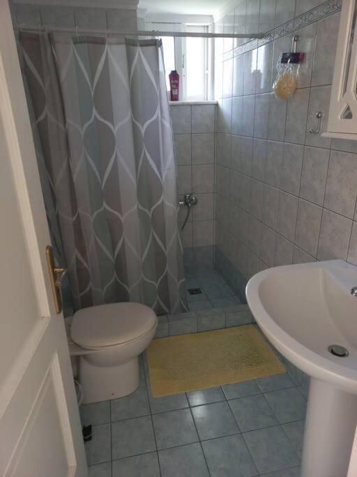 Stefkas Apartment1 Patras Zewnętrze zdjęcie
